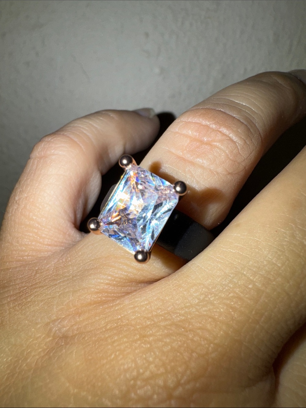 Black Silicone Band Ring Rose Gold Prong Emerald-Cut Stone Wedding Size 6 - Picture 7 of 7